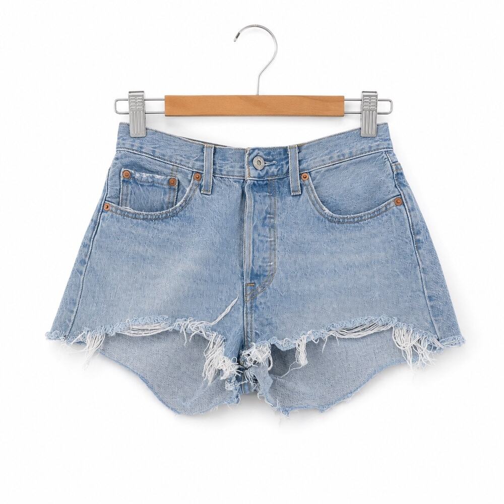 Levi’s Premium 501 Cutoff Denim Shorts W28 Light Wash Frayed Raw Hem Vintage 90s - Picture 4 of 12